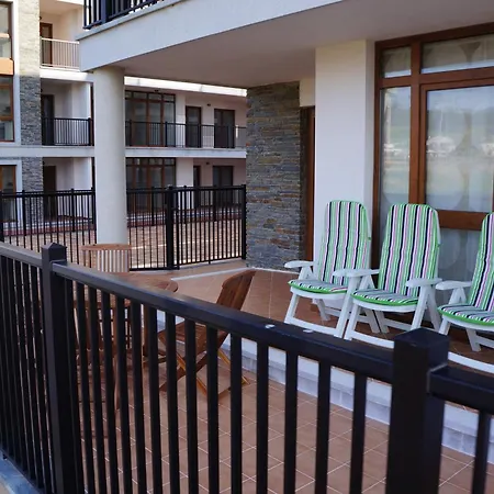 Bajo Urbanizacion Llas Apartman Foz